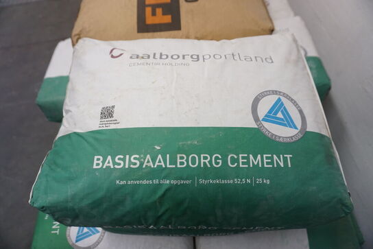 34 sække cement AALBORG CEMENT 