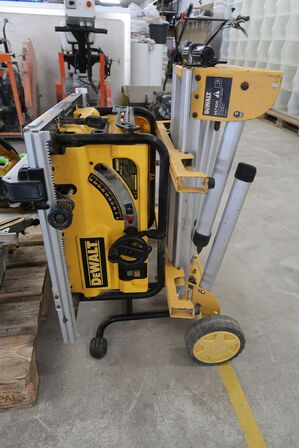 Bordsav DEWALT DW745-Qs