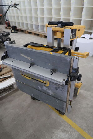 Bordsav DEWALT DW745-Qs