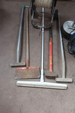 Kabeltromler, varmeblæser, mukkert m.m.