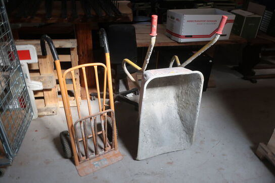 Trillebør og sækkevogn 