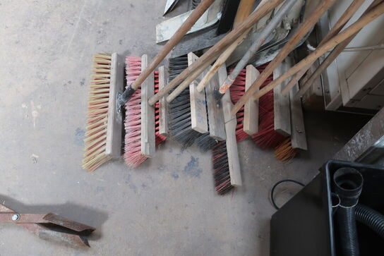 28 stk. haveredskaber