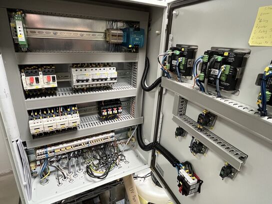 Rense anlæg af vand fra Silhoko. 