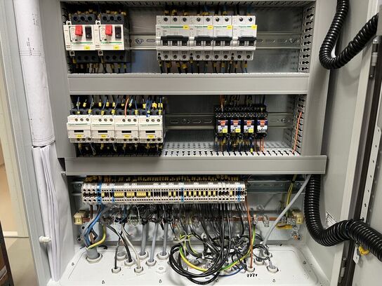 Rense anlæg af vand fra Silhoko. 