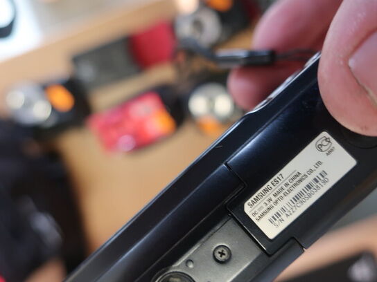 Ældre kameraer SAMSUNG, NIKON 