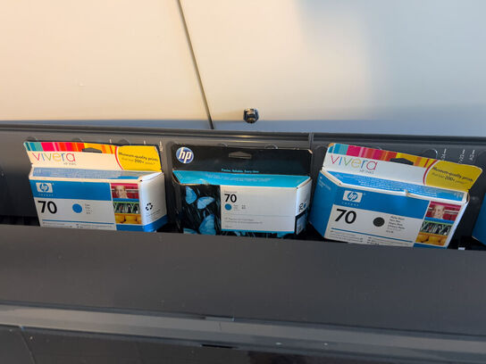 Storformatprinter HP Designjet Z2100 inkl. ekstra blækttanke