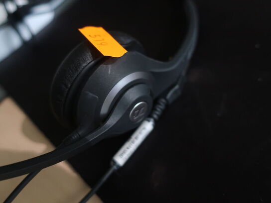 2 stk. HP EliteDisplay 27" skærme inkl. div. tilbehør