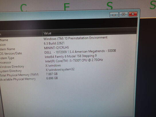DELL OptiPlex 3050 | Intel i5-7500T | 8 GB | 256 GB SSD | HP 22" skærm