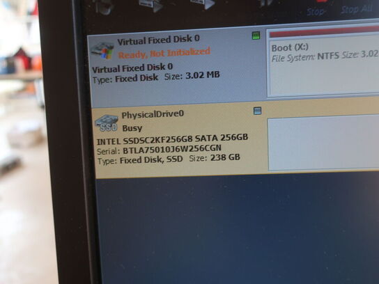 DELL OptiPlex 3050 | Intel i5-7500T | 8 GB | 256 GB SSD | SAMSUNG 22" skærm