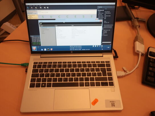 Bærbar PC HP ProBook 445 G10 AMD Ryzen 3 7330U | 8 GB | 256 GB NVMe