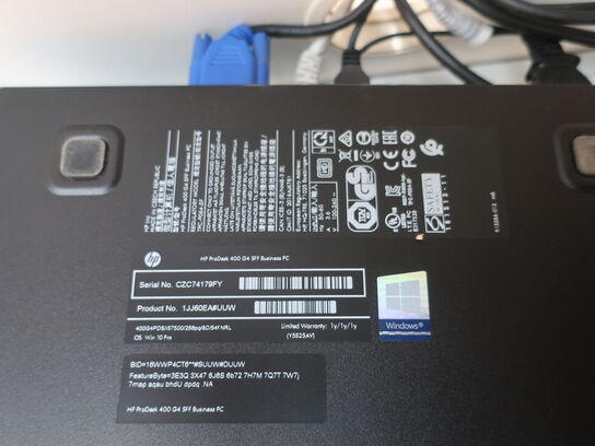 HP ProDesk | Intel i5-7500 | 8 GB | 256 GB SSD | HP 22" skærm