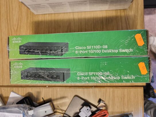 2 stk. netværksswitche CISCO SF110D-08 (ubrugt)