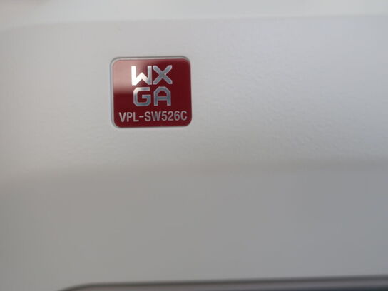 Projektor short-throw SONY VPL-SW526C