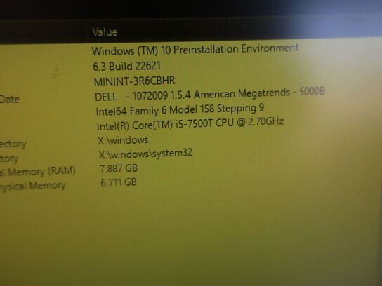 DELL OptiPlex 3050 | Intel i5-7500T | 8 GB | 256 GB SSD | SAMSUNG 22" skærm