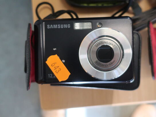 Ældre kameraer SAMSUNG, NIKON 