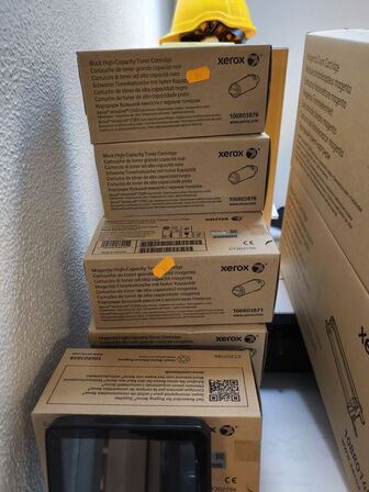 Laserprinter (farve) XEROX VersaLink C500 inkl. toner