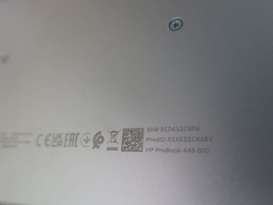 Bærbar PC HP ProBook 445 G10 AMD Ryzen 3 7330U | 8 GB | 256 GB NVMe