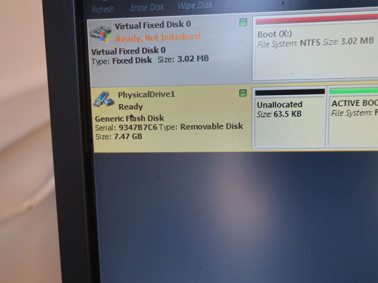 DELL OptiPlex 3050 | Intel i5-7500T | 8 GB | 256 GB SSD | SAMSUNG 22" skærm