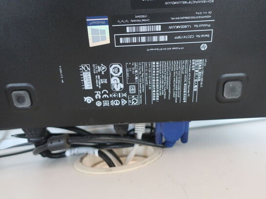 HP ProDesk | Intel i5-7500 | 8 GB | 256 GB SSD | HP 22" skærm