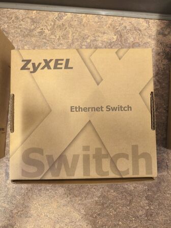 Netværksswitch ZYXEL GS1100-8HP PoE+ 8 port (ubrugt)
