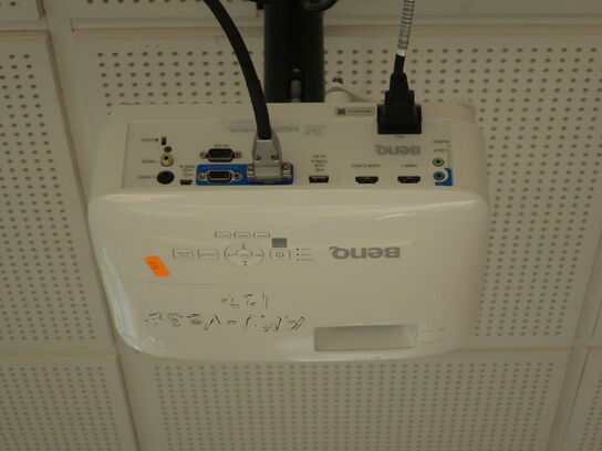 Projektor BENQ MW612 inkl. lærred