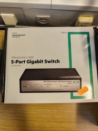 2 stk. HP OfficeConnect 1420 5 port netværksswitche (ubrugt)