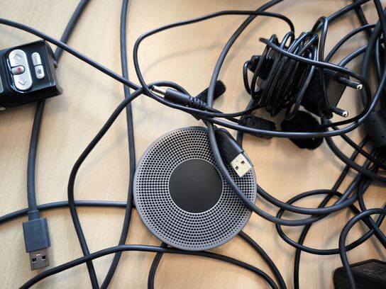 Konferencesæt LOGITECH m. fjernbetjening