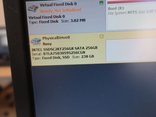 DELL OptiPlex 3050 | Intel i5-7500T | 8 GB | 256 GB SSD | SAMSUNG 22" skærm