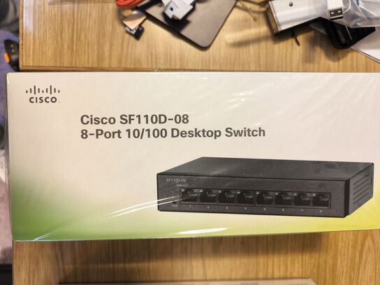 3 stk. netværksswitche CISCO SF110D-08 (ubrugt)