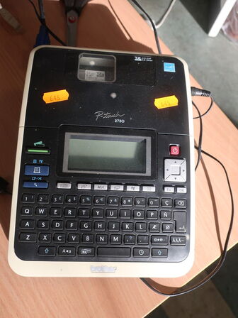 Labelmaskine BROTHER P-Touch 2730