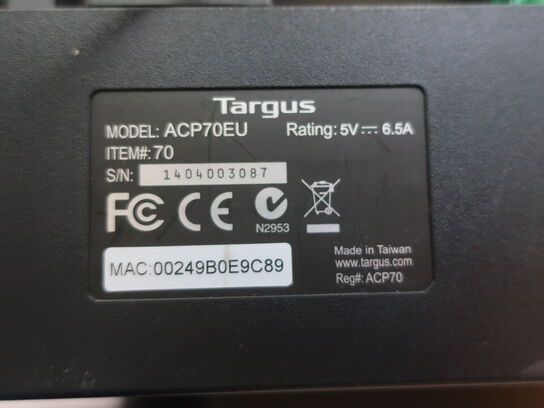 Projektor NEC ME311W inkl. lærred & div. afbilledet tilbehør