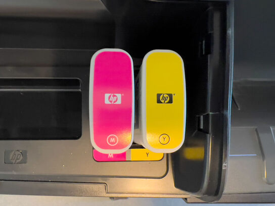 Storformatprinter HP Designjet Z2100 inkl. ekstra blækttanke