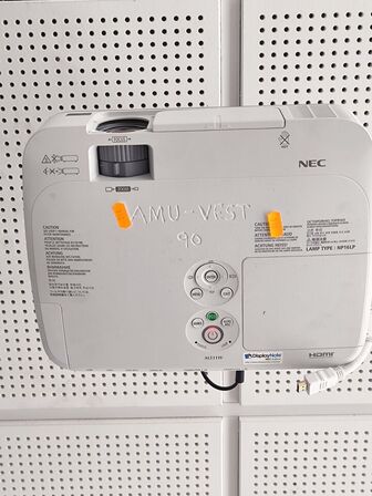 Projektor NEC ME311W inkl. lærred