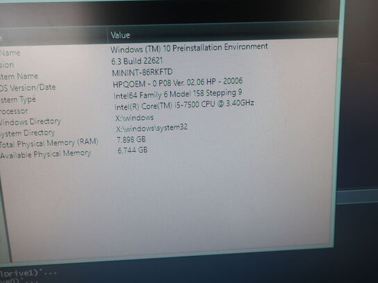 HP ProDesk | Intel i5-7500 | 8 GB | 256 GB SSD | HP 22" skærm