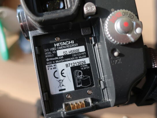 Ældre kameraer NIKON & HITACHI