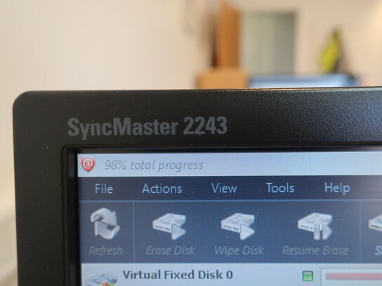 DELL OptiPlex 3050 | Intel i5-7500T | 8 GB | 256 GB SSD | SAMSUNG 22" skærm