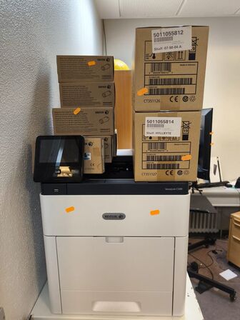 Laserprinter (farve) XEROX VersaLink C500 inkl. toner