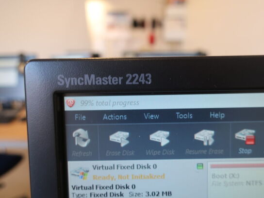 DELL OptiPlex 3050 | Intel i5-7500T | 8 GB | 256 GB SSD | SAMSUNG 22" skærm