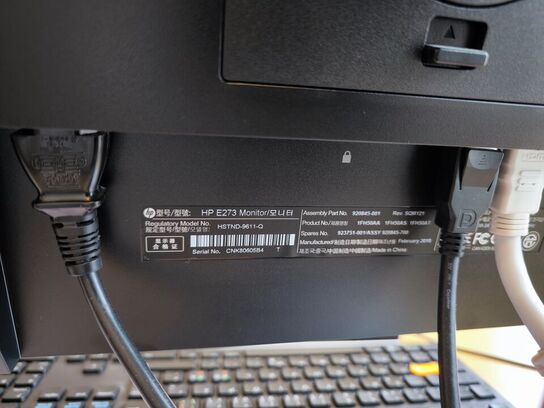 2 stk. 27" HP EliteDisplay E273 inkl. CONTOUR rollermouse og tastatur