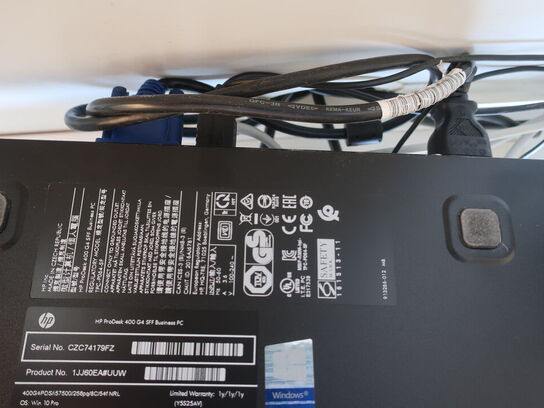 HP ProDesk | Intel i5-7500 | 8 GB | 256 GB SSD | HP 22" skærm