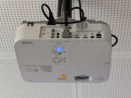 Projektor NEC ME301W inkl. lærred & højttalere