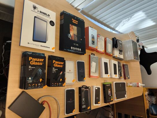 Panzerglas, covers m.v. (se billeder)