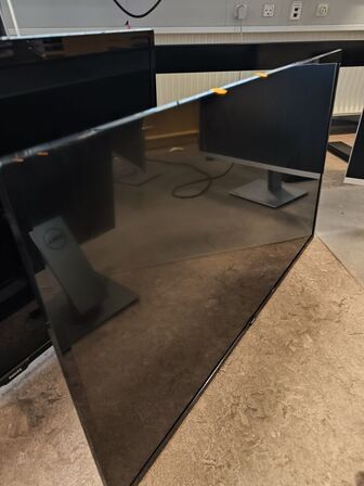 Fladskærms TV 43" PHILIPS 43PFT5503/12