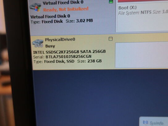 DELL OptiPlex 3050 | Intel i5-7500T | 8 GB | 256 GB SSD | SAMSUNG 22" skærm