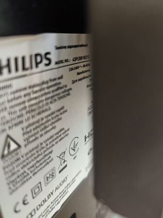 Fladskærms TV 4K 43" PHILIPS 43PUS6162/12 på stativ