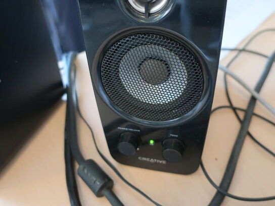 Bærbar PC HP ProBook 445 G10 AMD Ryzen 3 7330U | 8 GB | 256 GB NVMe