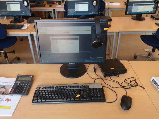 DELL OptiPlex 3050 | Intel i5-7500T | 8 GB | 256 GB SSD | SAMSUNG 22" skærm