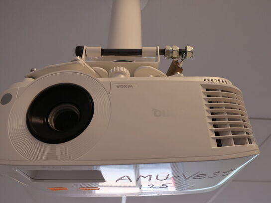 Projektor BENQ MW612 inkl. lærred