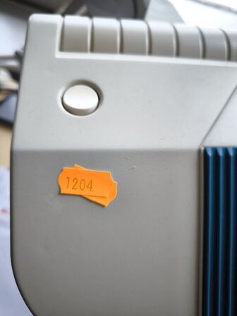 27" HP EliteDisplay E273, tastatur m.v.