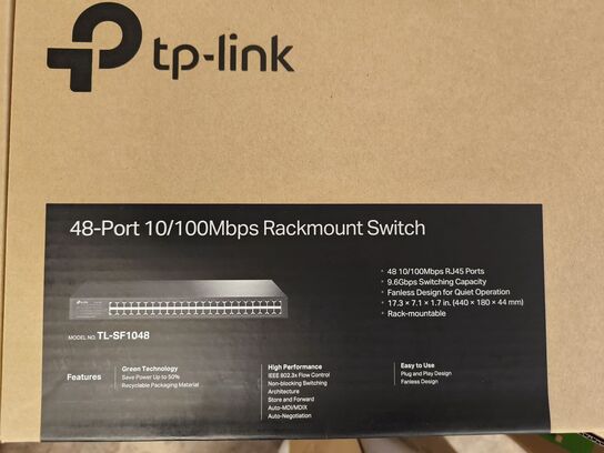 Netværksswitch TP-LINK TL-SF1048 48 port (ubrugt)